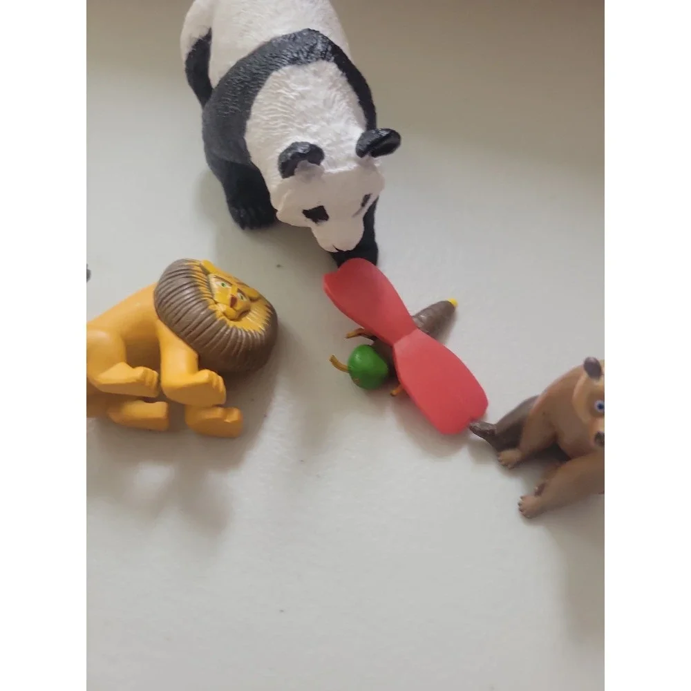 The World of Eric Carle Figure Set Lion Bear Panda Butterfly toys
